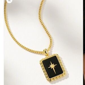 Star Power Pendant Necklace